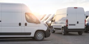 Las matriculaciones de vehículos comerciales suben un 0,1% en abril y alcanzan las 15.811 unidades