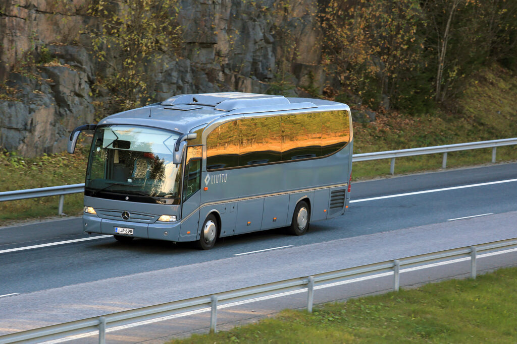 Junio cierra con 375 autobuses matriculados y un aumento interanual del 7,4%